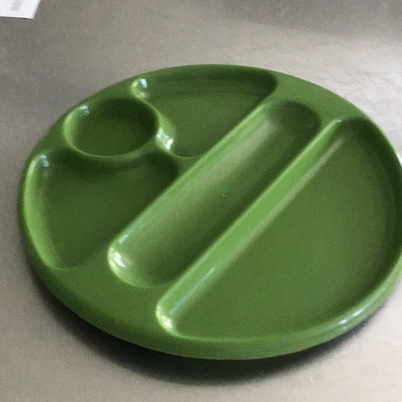 Vintage BBQ 12” across plates. Set of 5 - Picture 2 of 3